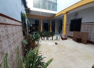 Chalet en venta en Casco Histórico  - Ribera - San Basilio en Córdoba