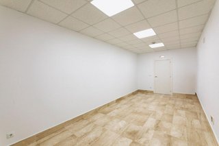 Local comercial en venta en Ermitagaña - Mendebaldea en Pamplona