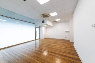 Local comercial en venta en Ermitagaña - Mendebaldea en Pamplona