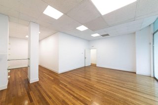 Local comercial en venta en Ermitagaña - Mendebaldea en Pamplona