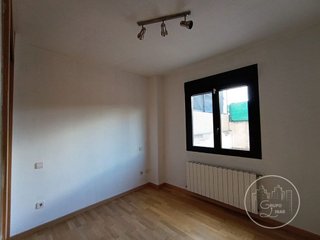 Piso en venta en Universidad en Ávila