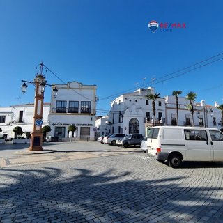 Local comercial en venta en Olivenza