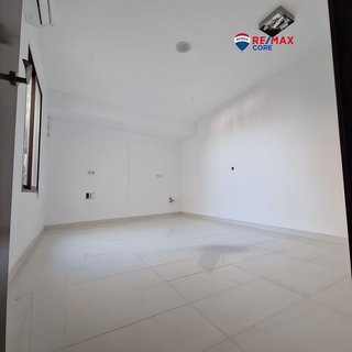 Local comercial en venta en Olivenza