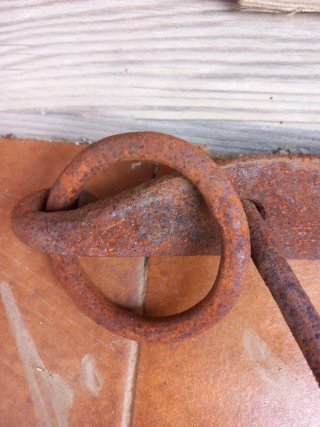 Cada objeto a 3 €. Lote de 3 llaves antiguas oxida