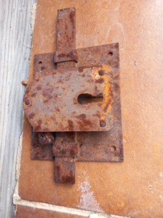 Cada objeto a 3 €. Lote de 3 llaves antiguas oxida