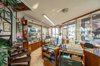 Local comercial en venta en Corrales de Buelna (Los)