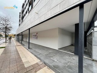 Local comercial en venta en Avda. Elvas en Badajoz
