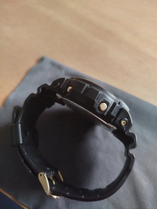 Casio GShock DW6900MR Reloj Digital Japan Quartz