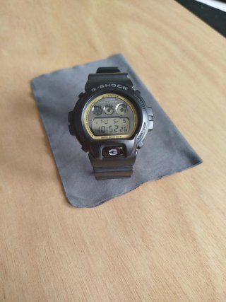 Casio GShock DW6900MR Reloj Digital Japan Quartz