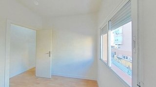 Piso en venta en Peñagrande en Madrid