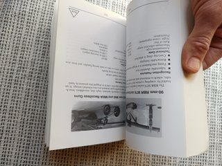 Libro militar antiguo manual misión Kosovo