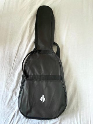 Guitarra Eléctrica Donner DST-550 + Funda