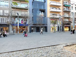 Local comercial en alquiler en Centre - Joan Prim en Granollers