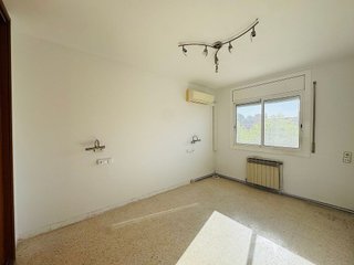 Casa pareada en alquiler en Tiana