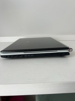 Portátil LG R510 - Funciona (sin bateria)