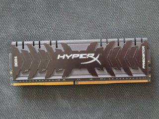 Memoria RAM DDR4 16GB HyperX Predator Kingston