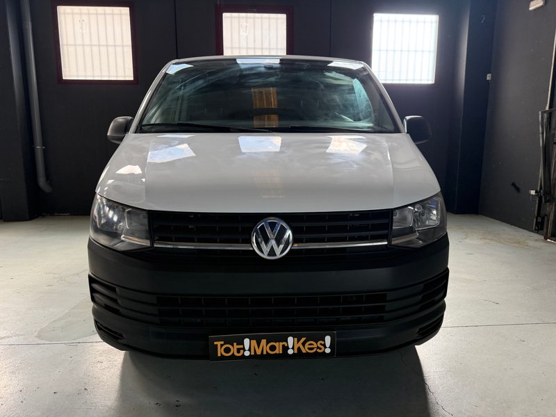 Volkswagen Transporter 2017, foto 2