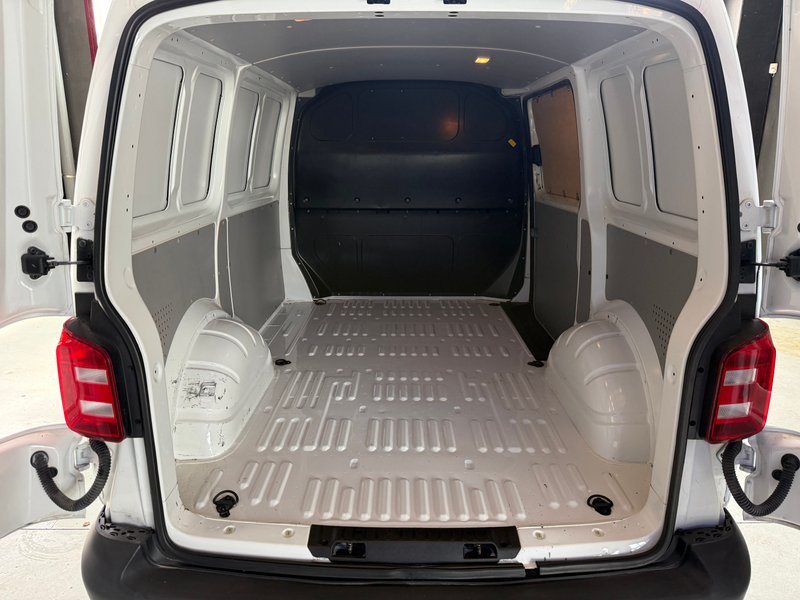 Volkswagen Transporter 2017, foto 9