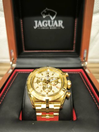 Reloj Jaguar J853 Dorado