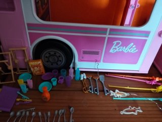 Barbie 3-in-1 DreamCamper Caravana