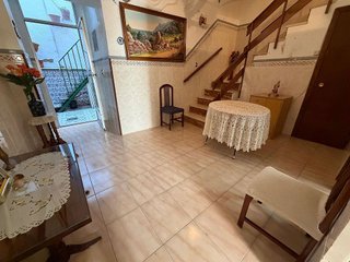 Casa adosada en venta en Torredonjimeno