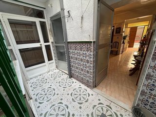 Casa adosada en venta en Torredonjimeno