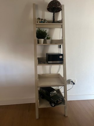 Mueble estanteria escalera