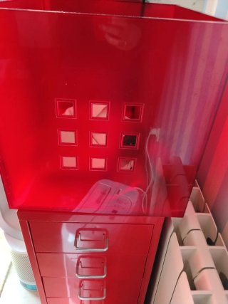 Caja organizadora roja Ikea