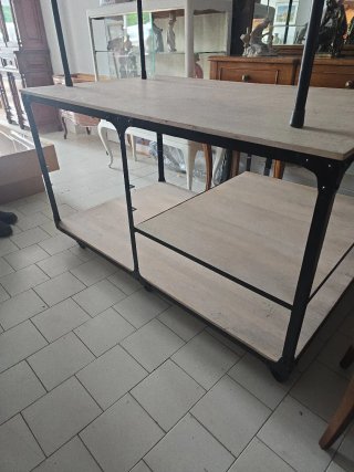 Expositor Metálico y Madera