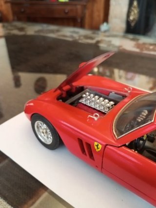 1:18 FERRARI GTO DE 1962