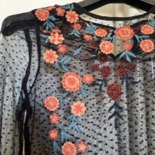 Vestito Zara nero con ricami floreali taglia S