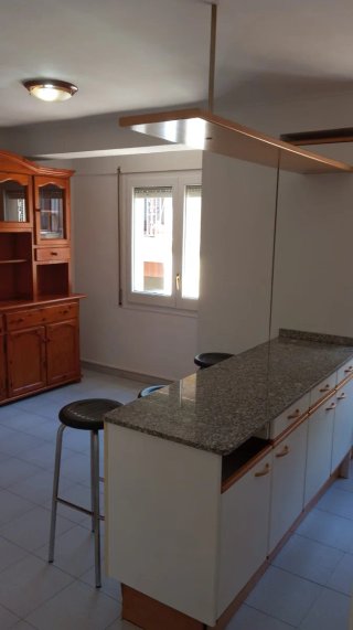 Piso en venta en La Seu d'Urgell, luminoso 2 hab