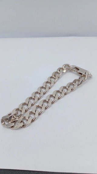 Pulsera de plata estilo eslabones