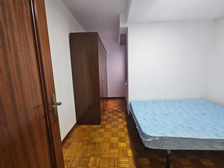 Piso en venta en Barrocanes en Ourense