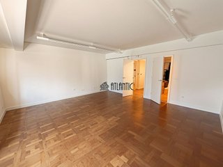 Piso en venta en Praza España - Casablanca en Vigo