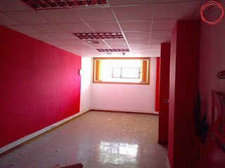 Local comercial en venta en Huarte/Uharte
