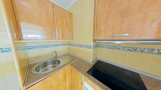 Piso en venta en Playamar en Torremolinos
