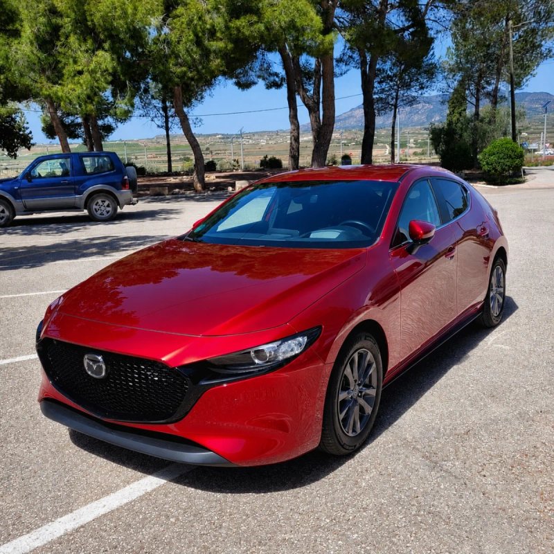 Mazda 3 2019 - foto 1