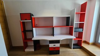 Dormitorio juvenil completo con 2 camas.