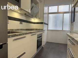 Piso en venta en Parque Ayala - Jardín de la Abadía - Huelín en Málaga