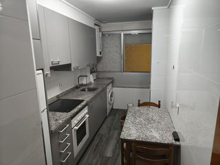 Piso en venta en Mariñamansa en Ourense