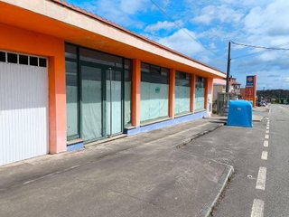 Local comercial en venta en Coristanco