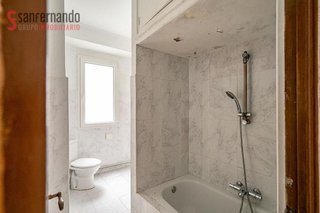Piso en venta en Castilla - Hermida en Santander