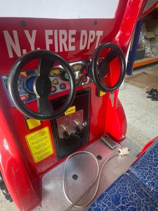 Máquina infantil camión bomberos NY FALGAS