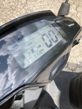 Moto NIU GT 2023