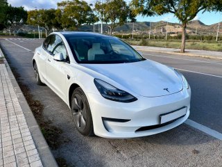Tesla Model 3 2020 AWD long range