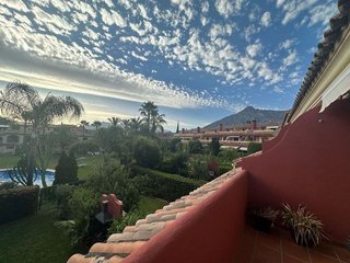 Casa adosada en alquiler en Lomas de Marbella Club - Puente Romano en Marbella