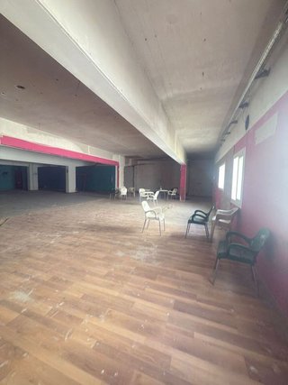 Local comercial en alquiler en Bellvitge en Hospitalet de Llobregat, L´