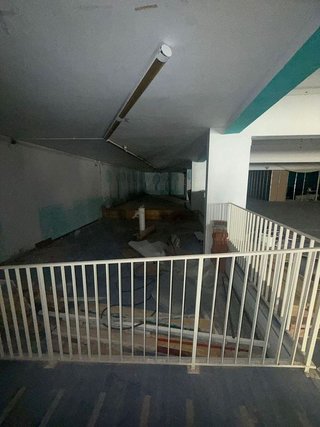 Local comercial en alquiler en Bellvitge en Hospitalet de Llobregat, L´