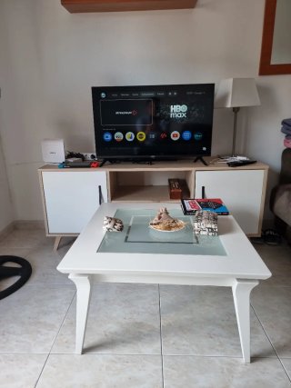 TV Xiaomi HD 32 Smart TV .  1 mes de comprado .